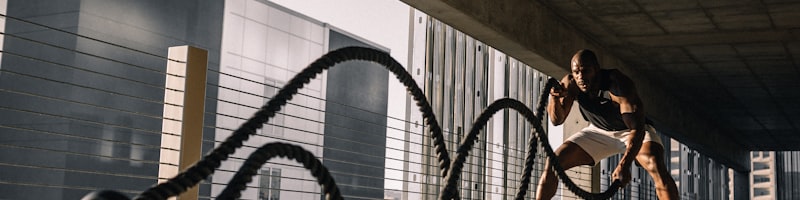 巴西队球员在四分之一决赛中庆祝进球的瞬间